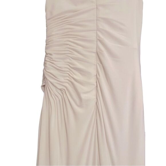 Ieena Long White Off Shoulder Gown Sz 4 - Picture 10 of 11